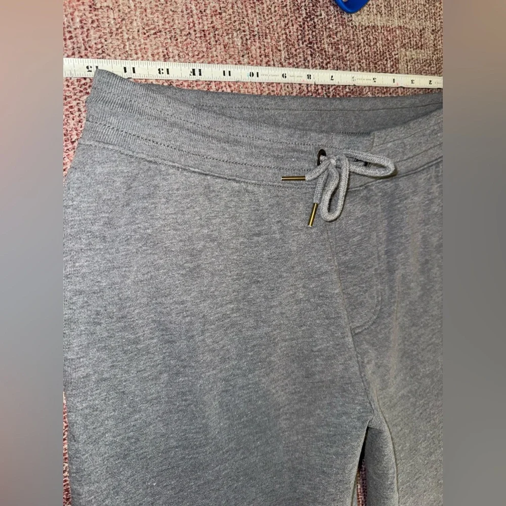 Aeropostale men’s grey drawstring embroidered logo cotton blend joggers size med